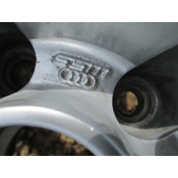 Audi RS4 A4 18inch alloy wheel