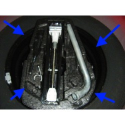 Polo MK8 6R 14inch spare wheel and toolkit