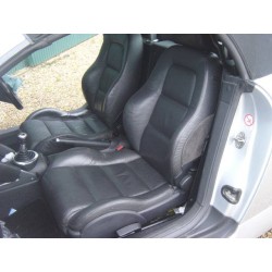 Black leather heated seats TT Roadster
