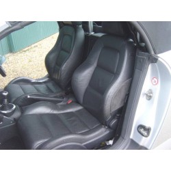 Black leather heated seats TT Roadster